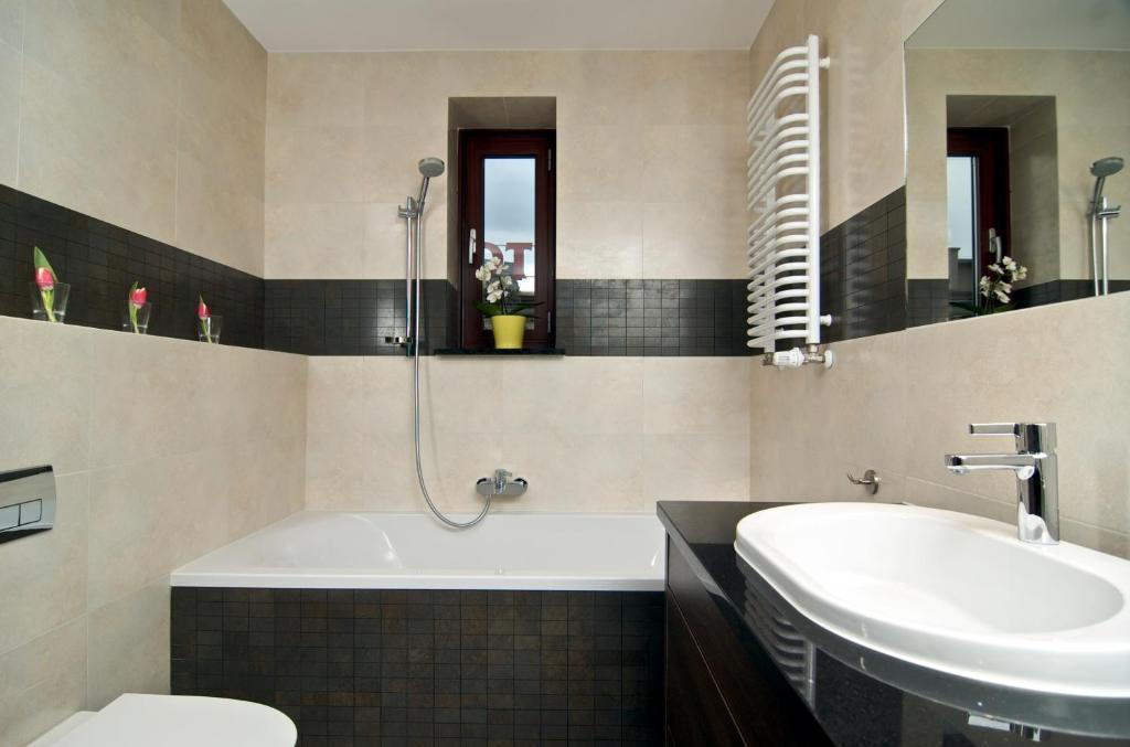 Silver Apartments Wroclaw Room photo